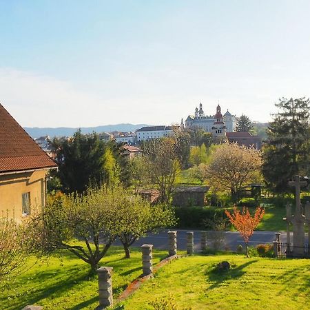 Dum U Krize Broumov Exterior foto